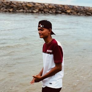 Meet your Posher, Bharat